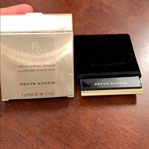 Kevyn Aucoin sculpting powder (bronzer)